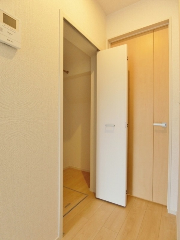 収納　図面と現状に相違がある場合には現状を優先