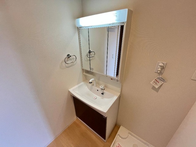 洗面設備　洗髪洗面化粧台