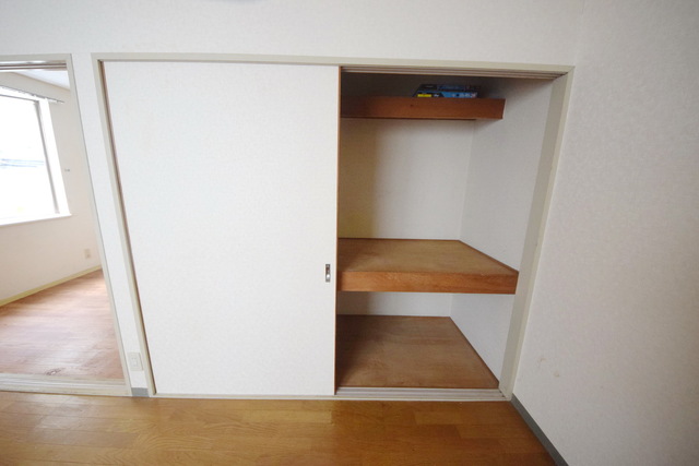 収納　～お荷物はコチラ～