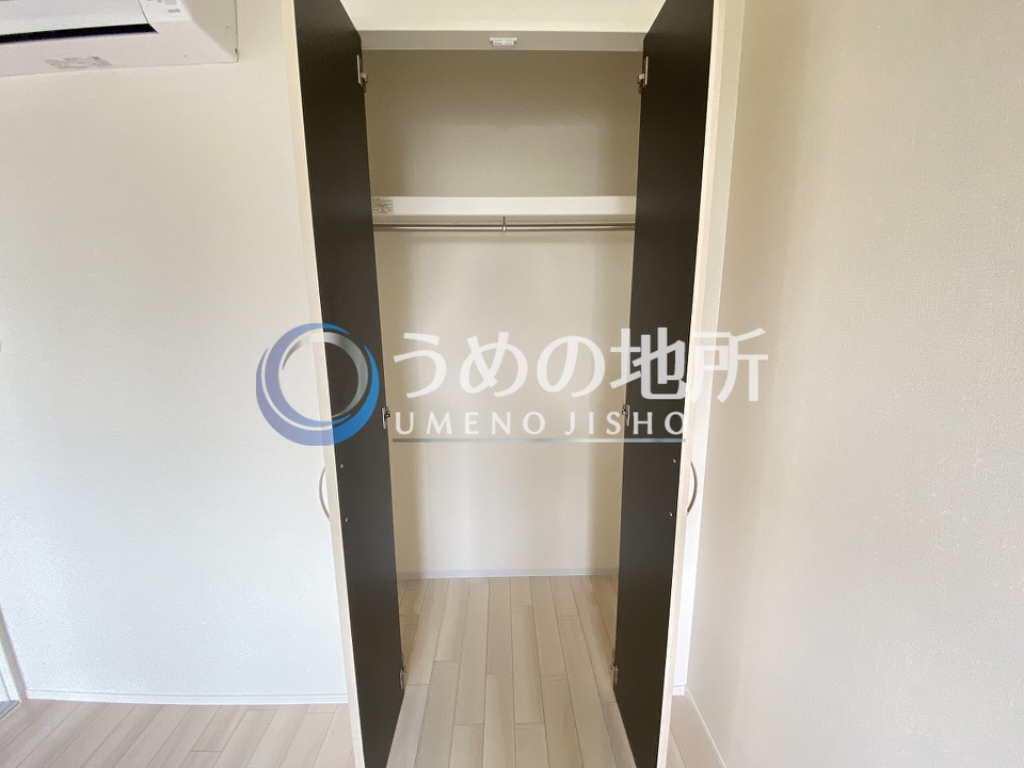 収納　洋室１収納