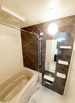 バス・シャワールーム　★追い焚き、浴室乾燥機付きバスルーム★