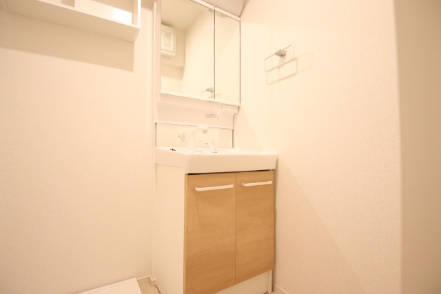 洗面設備　※別室の参考写真の為、現況優先です。