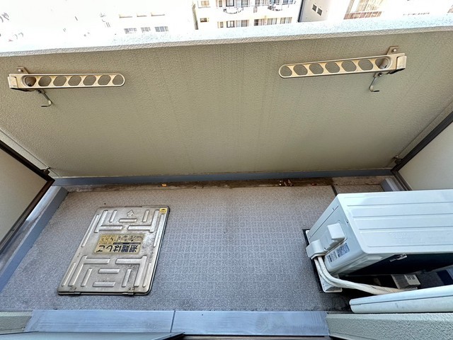 バルコニー　※他部屋の写真です。現況優先。