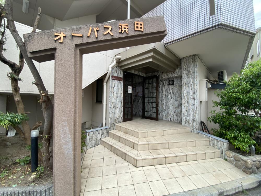 オーパス浜田の外観写真