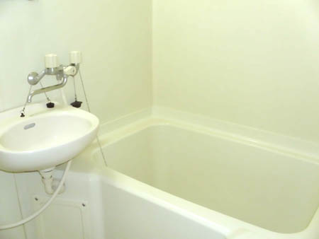 バス・シャワールーム　きれいなお風呂です