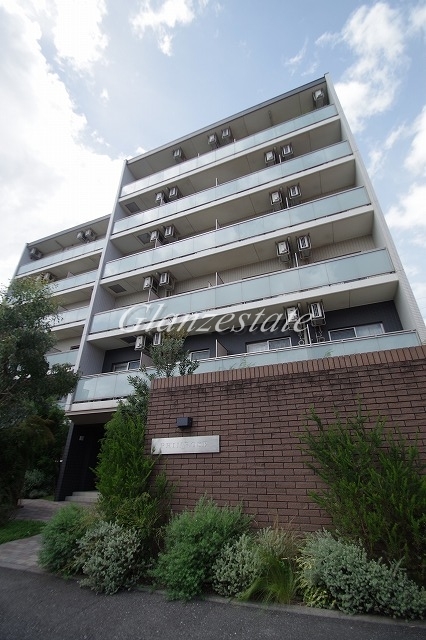 建物外観　☆青空に映えるスタイリッシュな外観☆