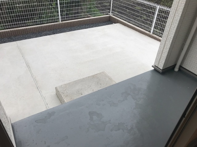 庭　専用庭付き