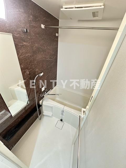 その他部屋・スペース　使い勝手のいい寝室です