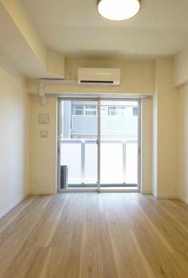 居室・リビング　★《見学予約受付中》当店では契約金がクレジット決済可能です★