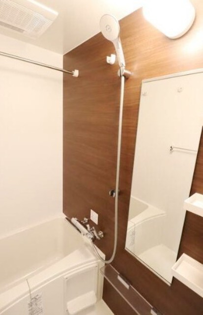 バス・シャワールーム　同仕様写真