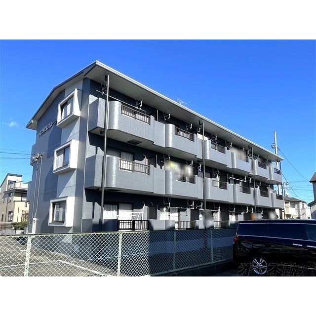エントランス　建物外観