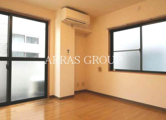 居室・リビング　内装