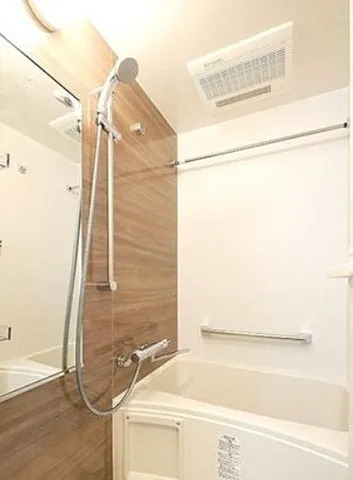 バス・シャワールーム　※同タイプ参考写真