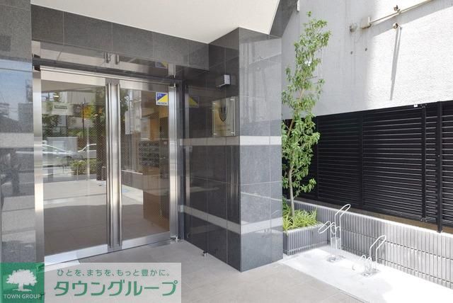 エントランス　エントランス