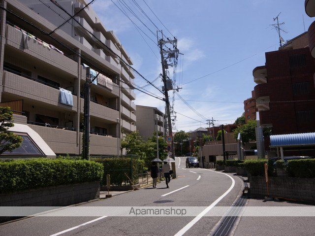その他　前面道路（その他）まで0m