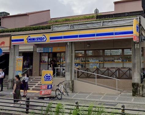 コンビニ　ミニストップ 神戸住吉店（コンビニ）まで326m