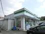 コンビニ　ファミリーマート札幌北8条東17丁目店（コンビニ）まで262m