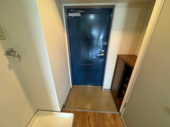 玄関　※別部屋の写真です
