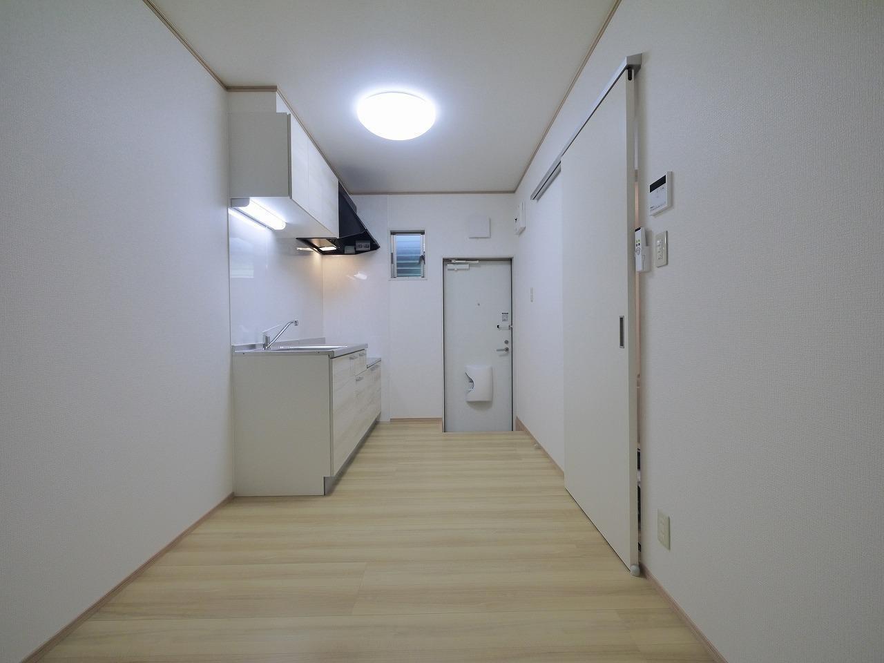 玄関　※同タイプ物件の室内です。