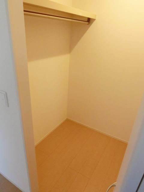 収納　★ウォークインクローゼットの内部です★