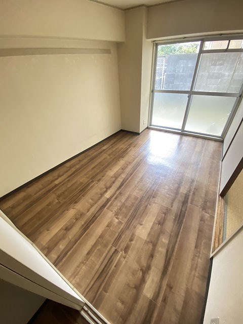 その他部屋・スペース　落ち着いて過ごせるお部屋なので、寝室にいかがでしょうか