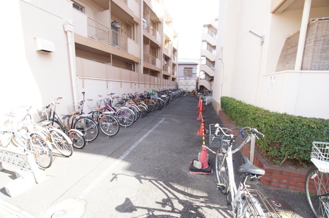その他共有部分　たくさん置ける自転車置き場です