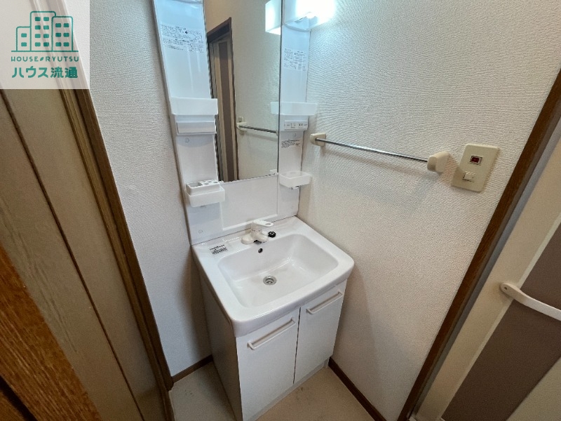 洗面設備　※同タイプ別号室のお写真です