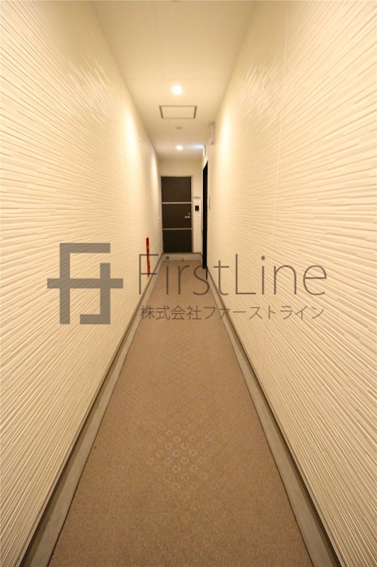 エントランス　別建物同タイプ