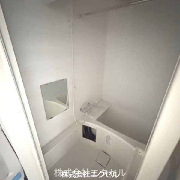 バス・シャワールーム　綺麗なお風呂です。