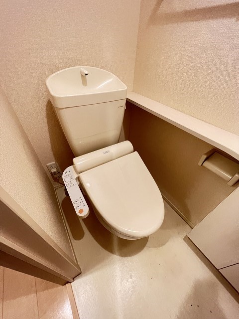 トイレ　トイレもきれいです
