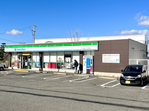 コンビニ　ファミリーマート 羽曳野しまだ病院前店（コンビニ）まで672m