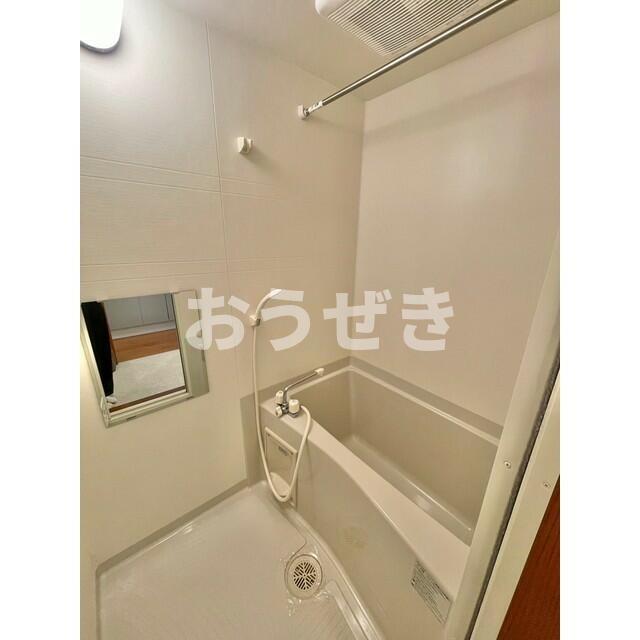 バス・シャワールーム　?