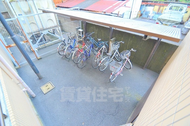 駐車場　駐輪場