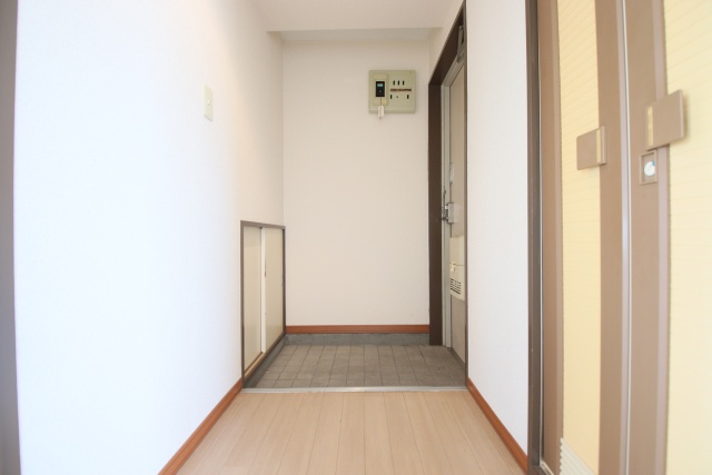 玄関　別室の参考写真です。※現況優先