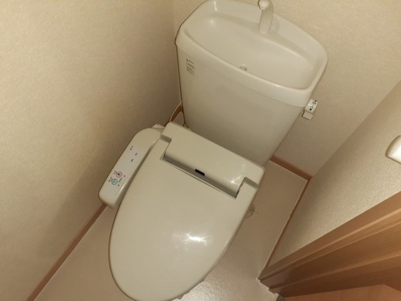トイレ　図面と現状に相違がある場合には現状を優先