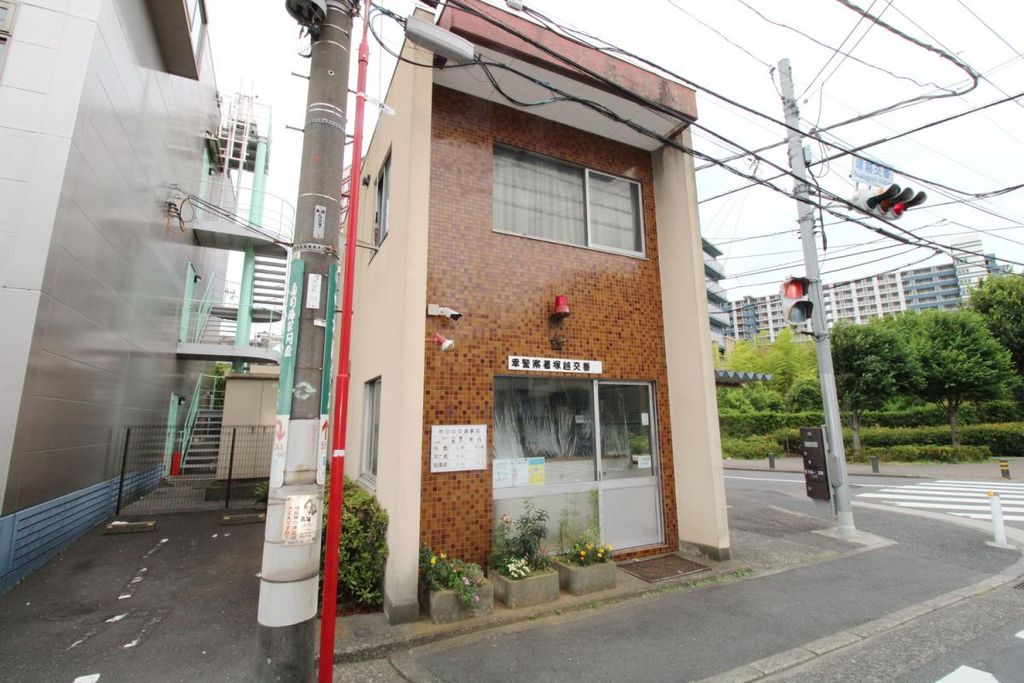 警察署・交番　幸警察署 塚越交番（警察署・交番）まで610m