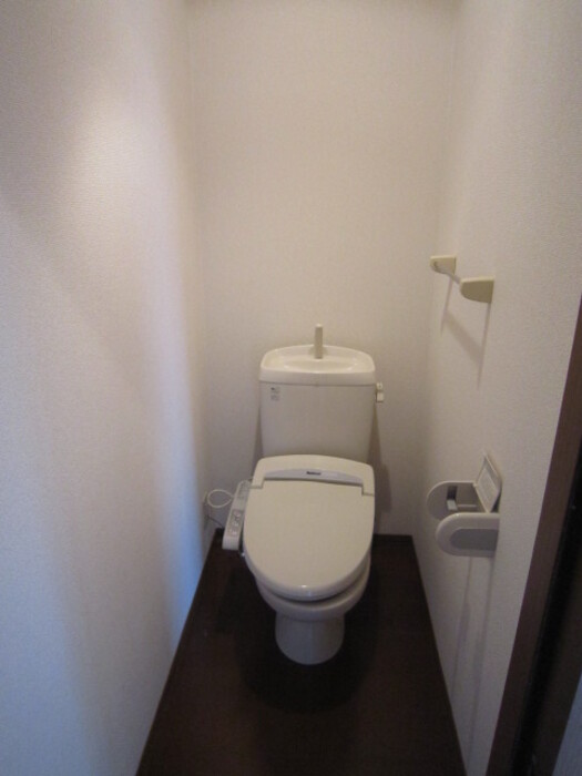 トイレ　落ち着いたトイレです