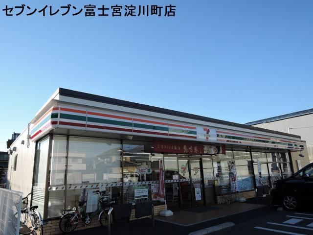 コンビニ　セブンイレブン（コンビニ）まで968m