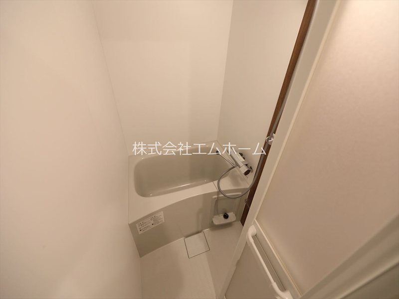 バス・シャワールーム　バスルーム　浴室暖房乾燥機付き