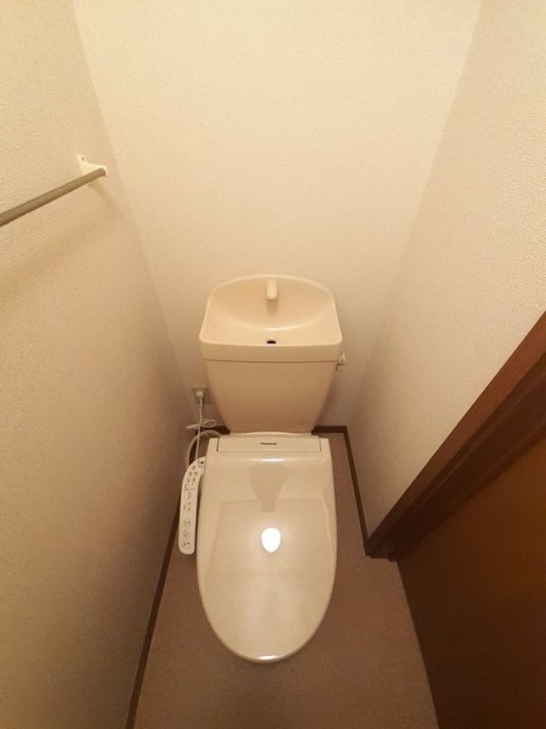 トイレ　図面と現状に相違がある場合には現状を優先