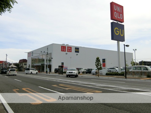 その他　UNIQLO（その他）まで229m