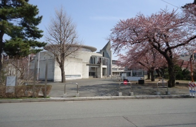 大学・短大　秋田公立美術工芸大学（大学・短大）まで2200m