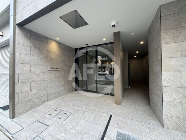 エントランス　アーバネックス南森町WEST　エントランス