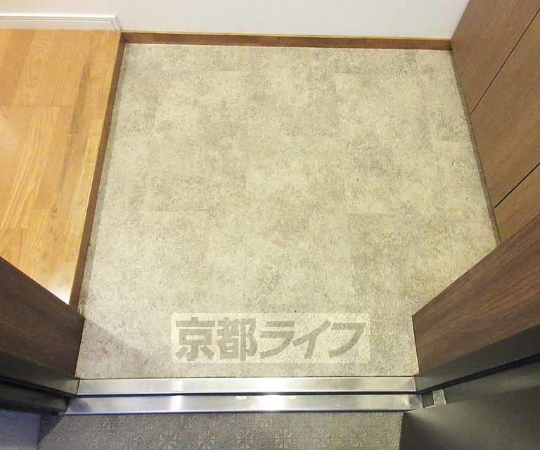 玄関　玄関部分です！