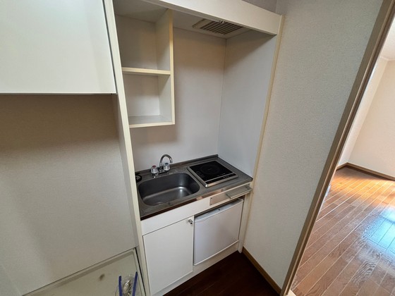 キッチン　※別部屋の写真です