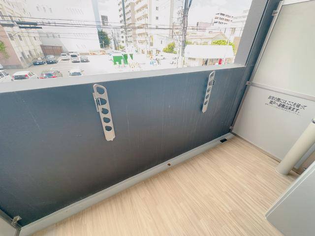 バルコニー　＊新築の為未完成