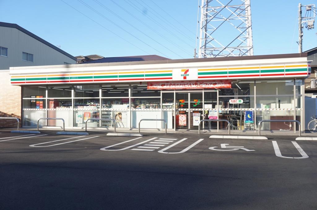 コンビニ　セブンイレブン 川口差間3丁目店（コンビニ）まで824m