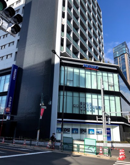 銀行　みずほ銀行荏原支店（銀行）まで145m