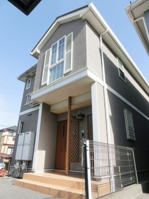 建物外観　2年毎の更新料が不要で永く住む方にもオススメ
