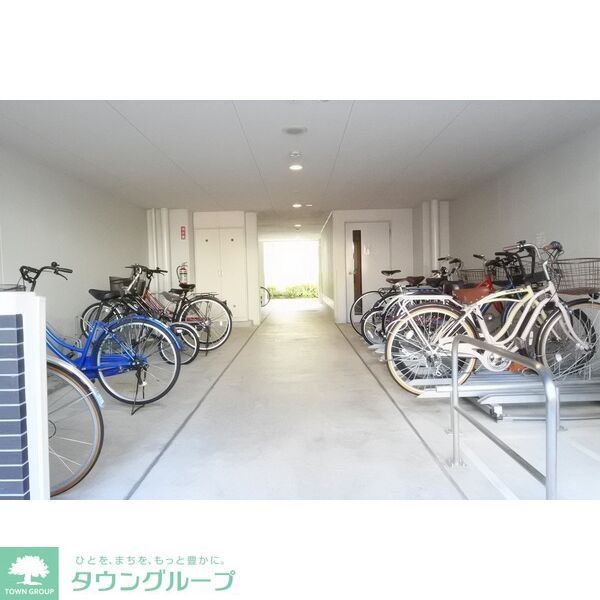 その他共有部分　駐車場